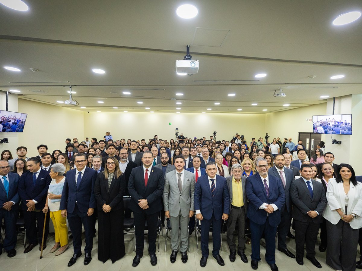 Samuel García inaugura Semana del Derecho Público Comparado en la UANL
