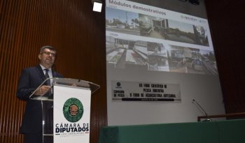 Foro de pesca ribereña reúne a 300 especialistas en la Cámara de Diputados