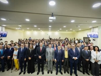Samuel García inaugura Semana del Derecho Público Comparado en la UANL