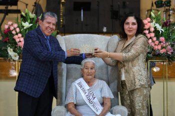 Coronan a María Auxilio Salazar como Reina de la Tercera Edad Zacatecas 2026