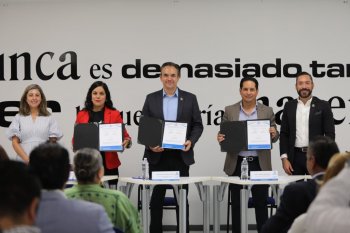 IECA y Generation México capacitarán a 45 jóvenes como operadores de tractocamión en