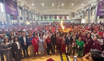 Más de mil 400 adultos mayores compiten en Olimpiadas de Oro en Tlaxcala