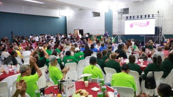 Abuelos de Baja California Sur celebran su día en encuentro estatal