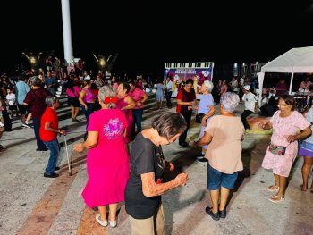Cozumel celebra a las personas mayores con música y convivencia en La Cana al Aire