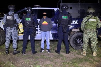 Detienen a hombre con 13 kg de cristal en El Jaral, Irapuato