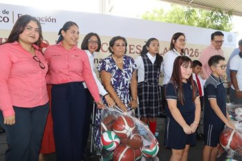 Inicia ciclo escolar 2026-2027 en Baja California Sur con más de 220 mil estudiantes