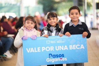 Aguascalientes abre registro para 20 mil becas Pasos Gigantes 2026