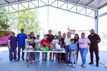 Caravana del Deporte lleva material a 10 comunidades de Comondú