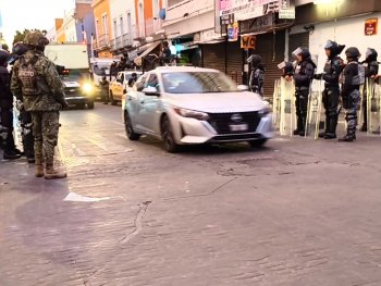 Aseguran 14 locales en la Plaza de la Tecnología de Puebla por presunta piratería