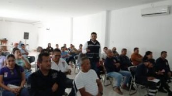 Capacitan a policías de San Marcos en nuevas masculinidades y mediación comunitaria