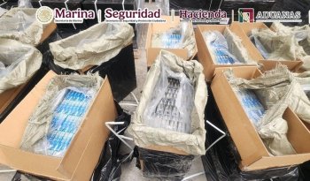 Aseguran 3.85 millones de cigarrillos apócrifos en AICM y Lázaro Cárdenas