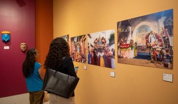 Exposición en CDMX muestra la Cofradía de las Flores y las Palmas de El Salvador