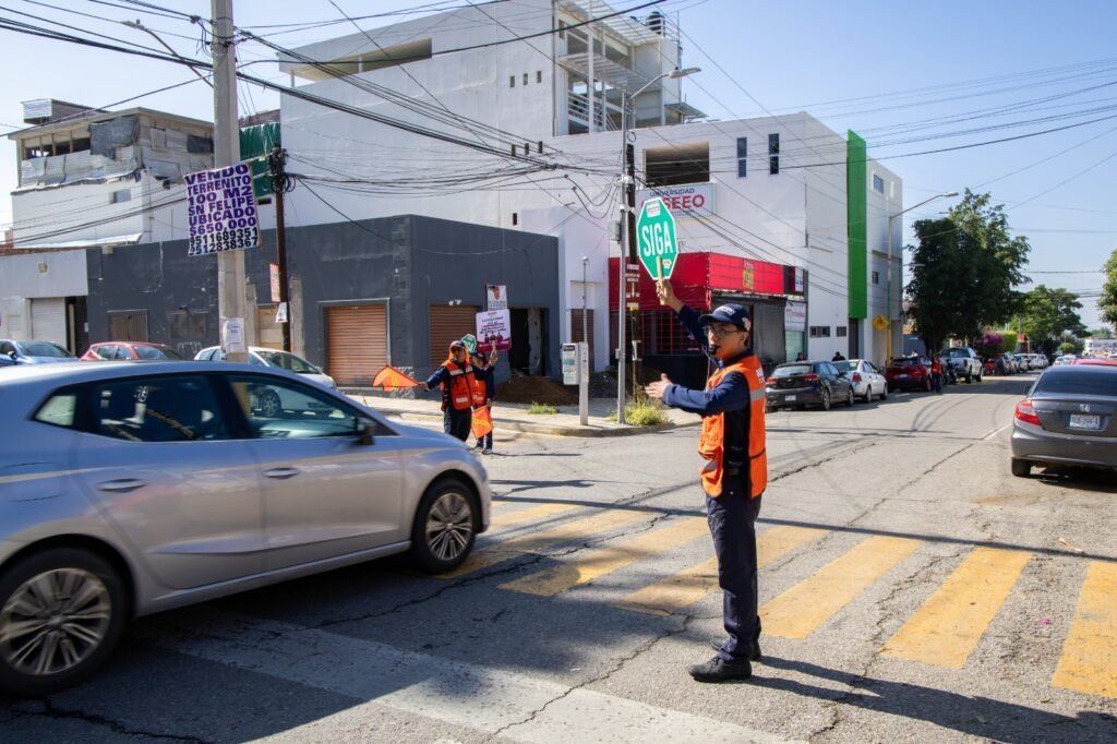 Guardianes de la Movilidad alcanzan a 4 mil 258 personas en Oaxaca en su primera semana