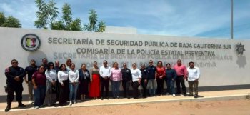 Capacitan a Mesas Violeta de Comondú, Mulegé y Loreto sobre atención a víctimas de