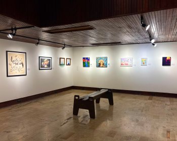 Exposición 'Arte inclusivo. Imaginación radical' reúne a artistas consagrados y personas