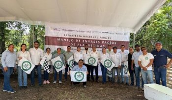 Recolectan 31.8 toneladas de envases de plaguicidas en Veracruz