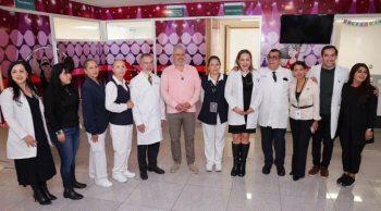 Apoyo a 836 familias cuidadoras de niños con cáncer en Michoacán