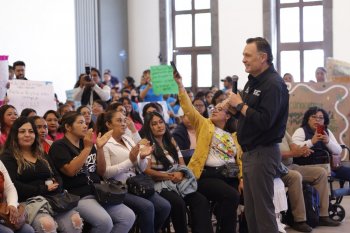 900 personas de San Juan del Río concluyen cursos de autoempleo en Querétaro