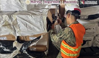 Aseguran 8.78 millones de cigarros apócrifos en la aduana de Lázaro Cárdenas