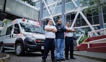 ISSSTE sustituye 486 ambulancias por 713 unidades nuevas