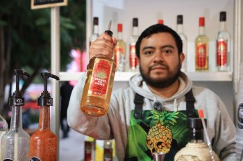Pabellón del Mezcal en Fenaza 2026 reúne 10 marcas zacatecanas y oferta gastronómica