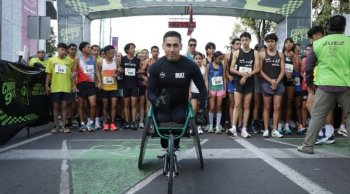 Carrera 911 en Uruapan reúne a más de mil personas contra la extorsión