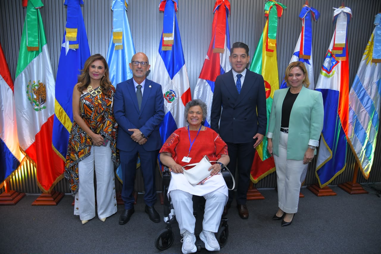 Reyes propone acuerdo regional para fortalecer comercio agroalimentario y apoyar a pequeños productores