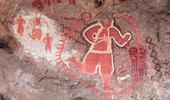 INAH concluye restauración del sitio rupestre Cueva de las Monas en Chihuahua