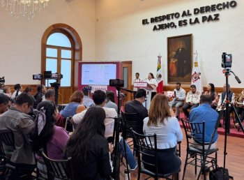 Oaxaca rehabilitará 29 caminos de la Mixteca con inversión de 2,700 mdp