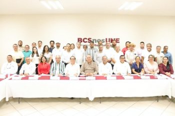 Baja California Sur instala 185 sistemas fotovoltaicos con inversión de 14.9 mdp