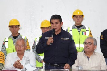 Despliegan operativo preventivo en la Sierra Norte de Puebla ante lluvias fuertes
