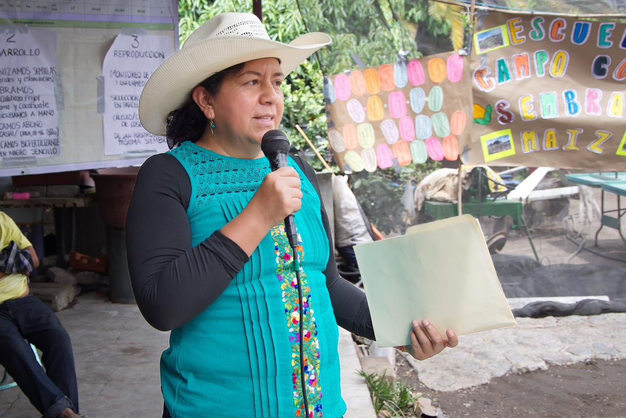 Puebla ofrece mecanización gratuita y Agrotianguis a pequeños productores del campo