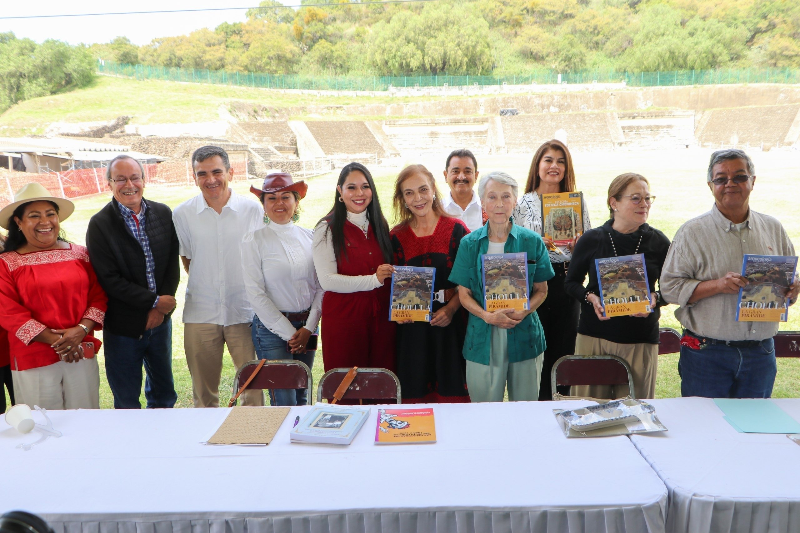 Revista Arqueología Mexicana dedica edición especial a la Gran Pirámide de Cholula