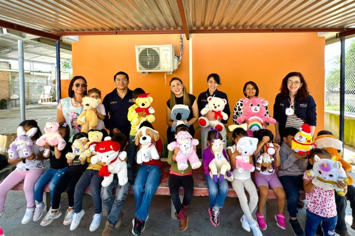 Secretaría de las Mujeres de Zacatecas lleva prevención de violencia a El Aguacate de