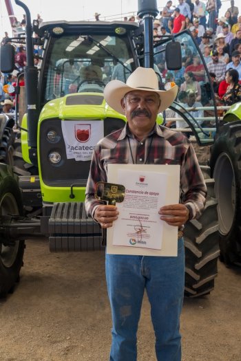 Zacatecas suma 655 tractores entregados en 2026; prevé cerrar con 800