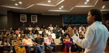 ONU-DH imparte en Oaxaca ponencia sobre acceso a la información y periodismo libre