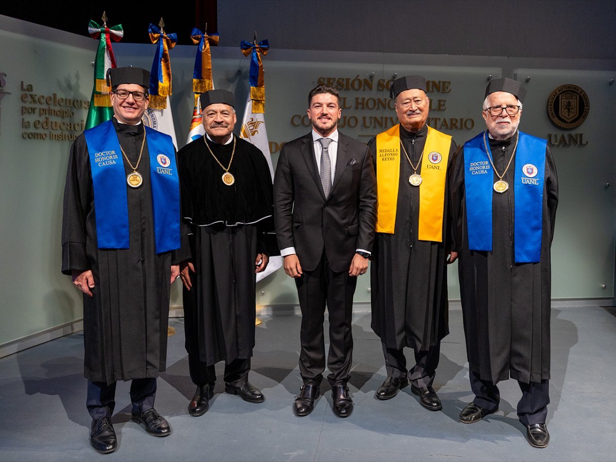 UANL entrega Doctor Honoris Causa a Chertorivski y Garciadiego, y Medalla Alfonso Reyes a Yesaki