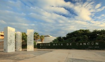 Museo Maya de Cancún celebra su tercera Noche de Museos con conferencia sobre conservación del patrimonio