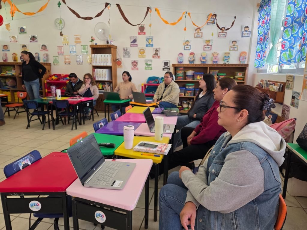 Escuelas de Guanajuato inician ciclo 2026-2027 con diagnóstico de RIMA y primera sesión del CTE