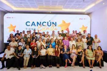Reconocen a 44 trabajadores del turismo en la edición 11 de Cancún Tiene Estrella