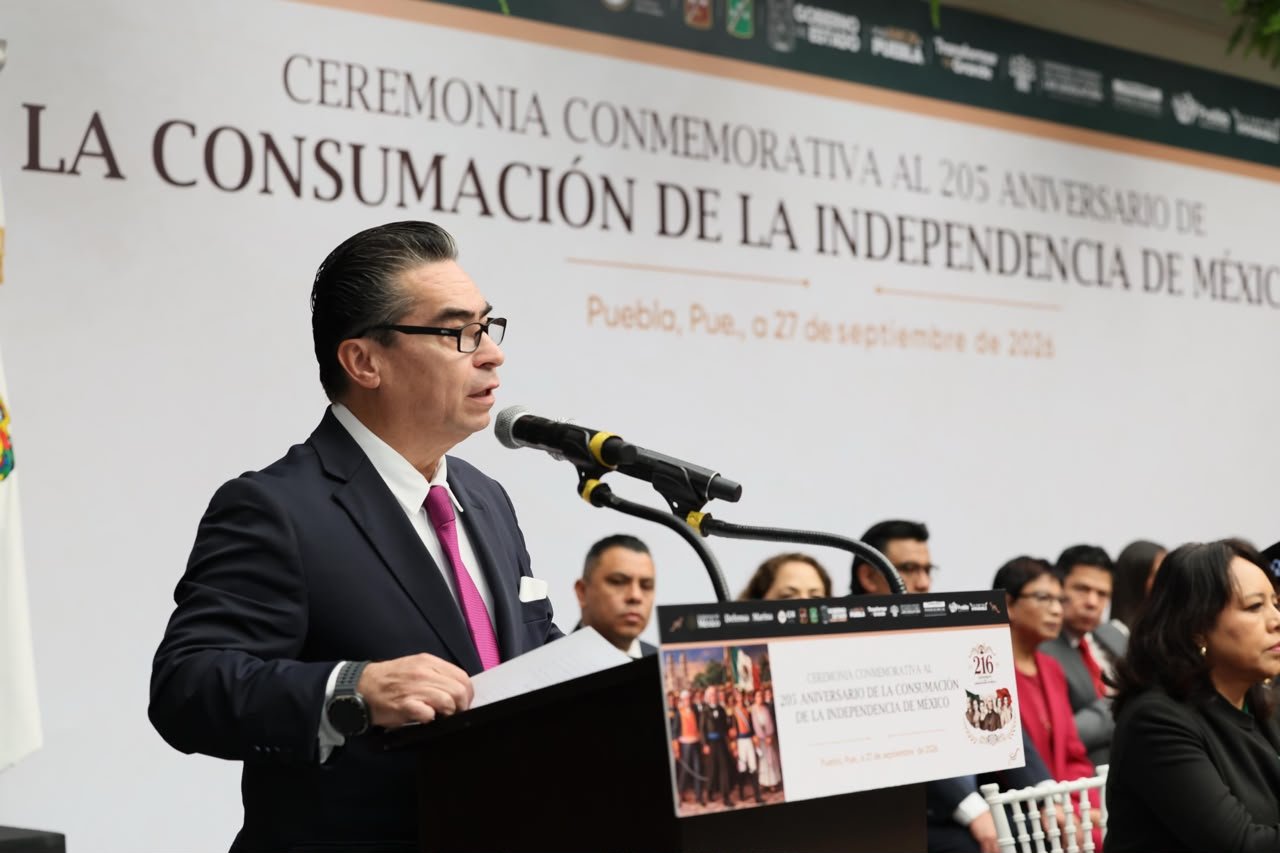 Moreno Valle Buitrón llama a la rendición de cuentas en la función pública durante ceremonia en Puebla