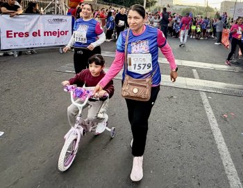 Carrera USEBEQ 2026 reúne a 2 mil 200 corredores en Querétaro