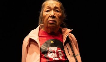 María Elena Olivares estrena 'La Nona Roja' en el Cenart a sus 90 años