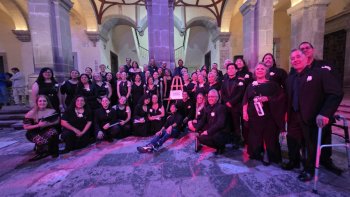 SECULT rinde homenaje al tenor Joaquín Ledesma con concierto y placa en el CEART de Querétaro