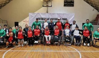 Selección mexicana de para powerlifting recibe uniformes para el Parapan American Open 2026