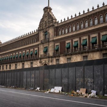 2 de octubre de 2026: marcha por el 58 aniversario de la Masacre de Tlatelolco y vallas en Palacio Nacional