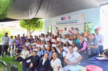 Acreditan en León grupo de ayuda mutua para pacientes con enfermedades crónicas