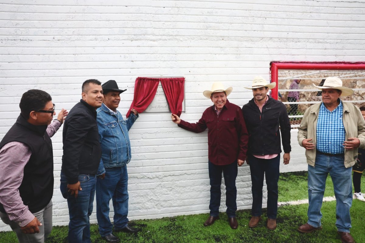 Inauguran cancha de futbol rápido en Sombrerete con inversión de 436 mil pesos