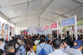 Guanajuato acerca 380 vacantes en Valle de Santiago y da equipamiento a 338 comerciantes en Irapuato