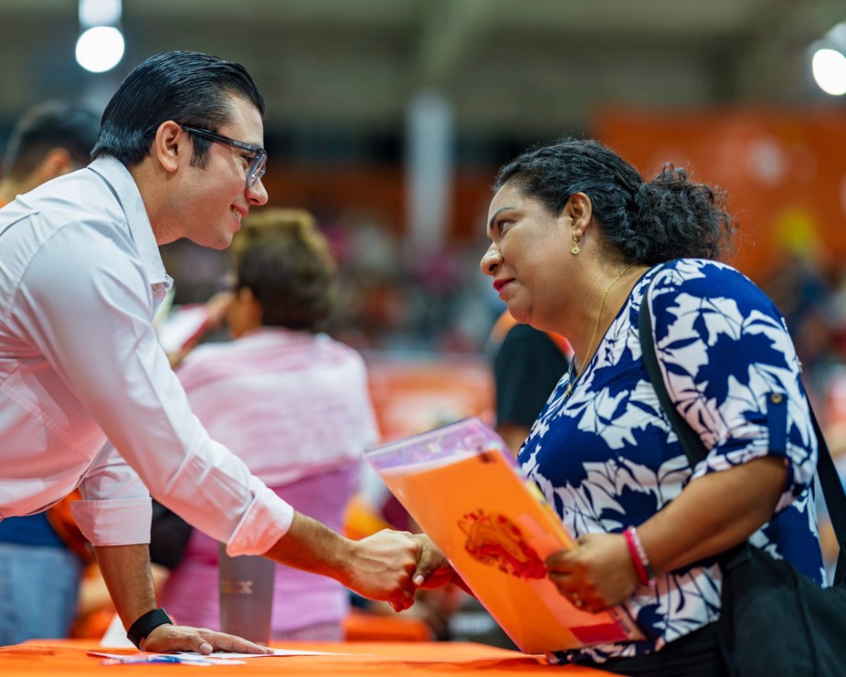 Ayudamos de Cerca reúne a más de 9 mil personas en Guadalupe y supera 35 mil beneficiarios en Nuevo León